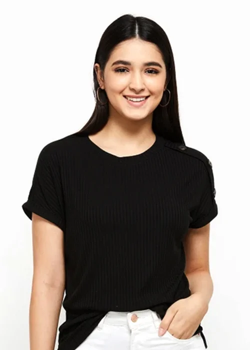 Women Solid Round Neck Pure Cotton Black T-Shirt