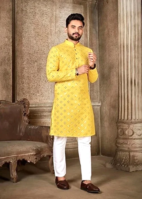 Men Embellished Cotton Blend Straight Kurta