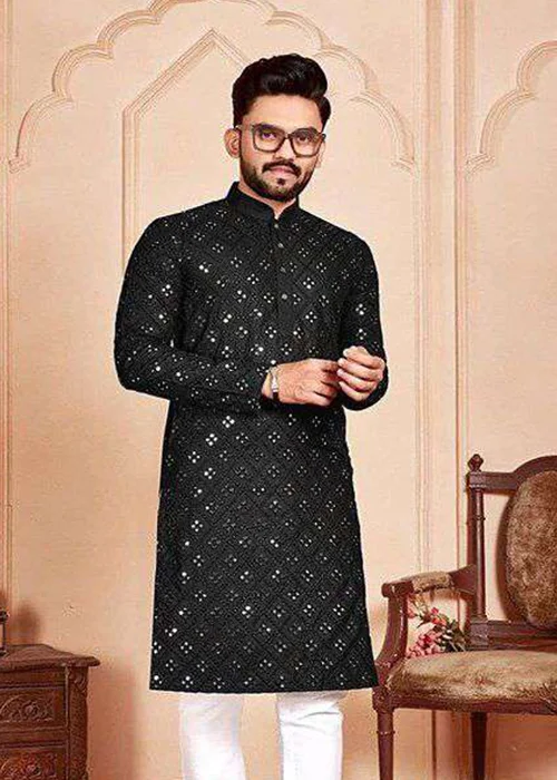 Men Embroidered Cotton Silk Straight Kurta